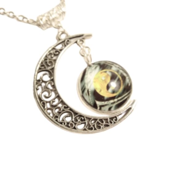 Yin Yang Fire Element Necklace - Picture 2 of 4